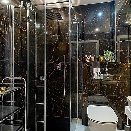 Sun&fun Parkowa Nadrzeczna 3d I 3e -blisko Centrum, Dworca Pkp W Otoczeniu Zieleni Lejlighed