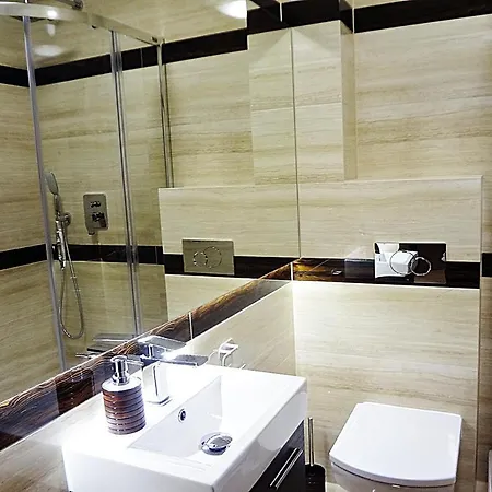 Lägenhet Sun&fun Parkowa Nadrzeczna 3d I 3e -blisko Centrum, Dworca Pkp W Otoczeniu Zieleni